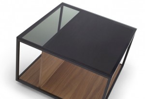 Mesa de centro en cristal y madera