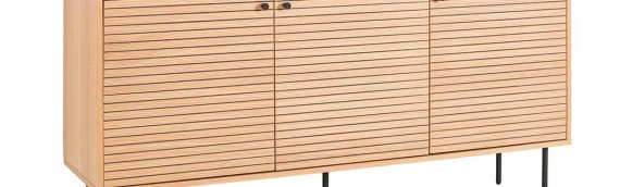 NATURAL WOODEN SIDEBOARD